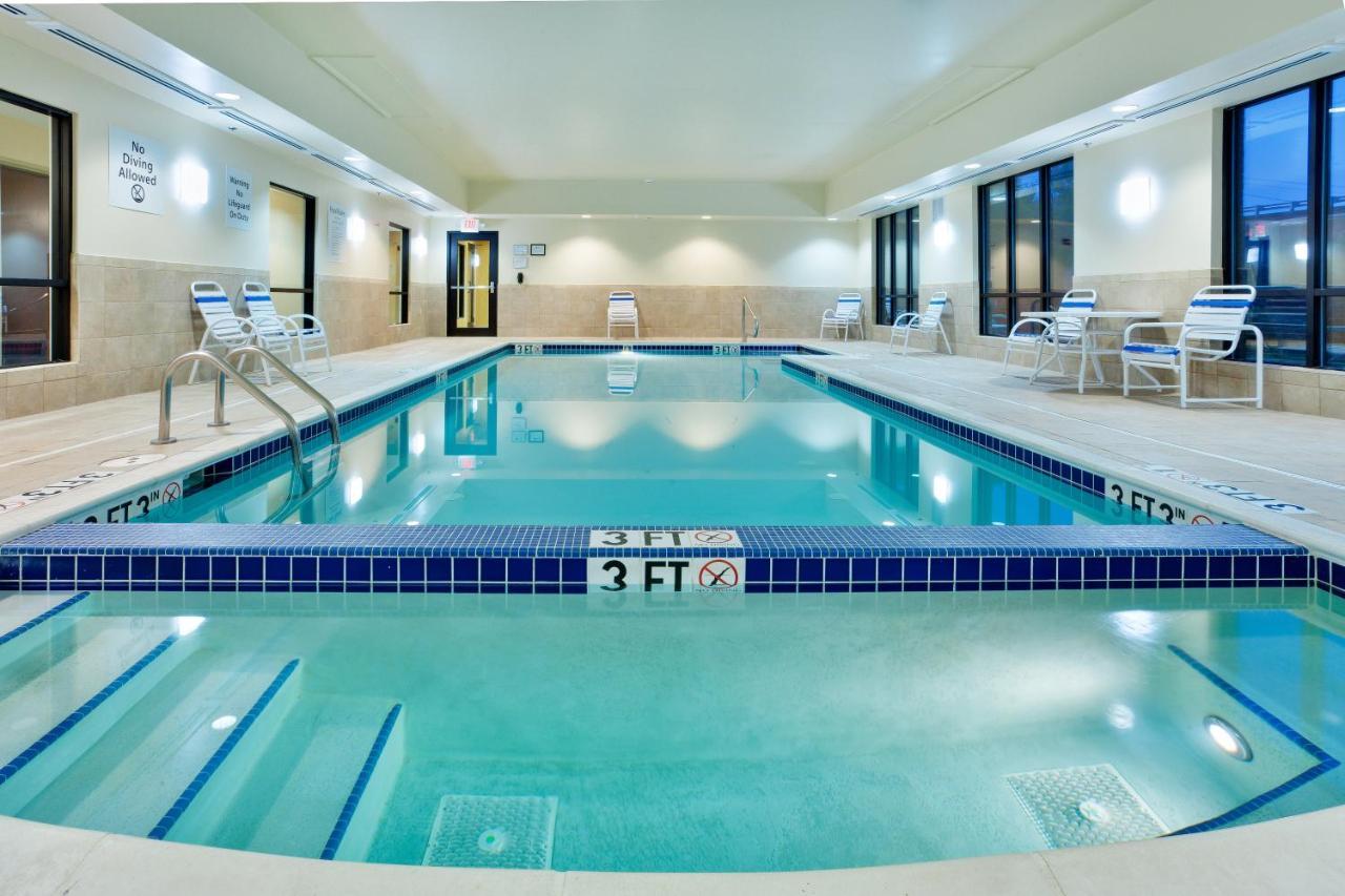 Holiday Inn Express & Suites White Haven - Poconos By Ihg Bagian luar foto